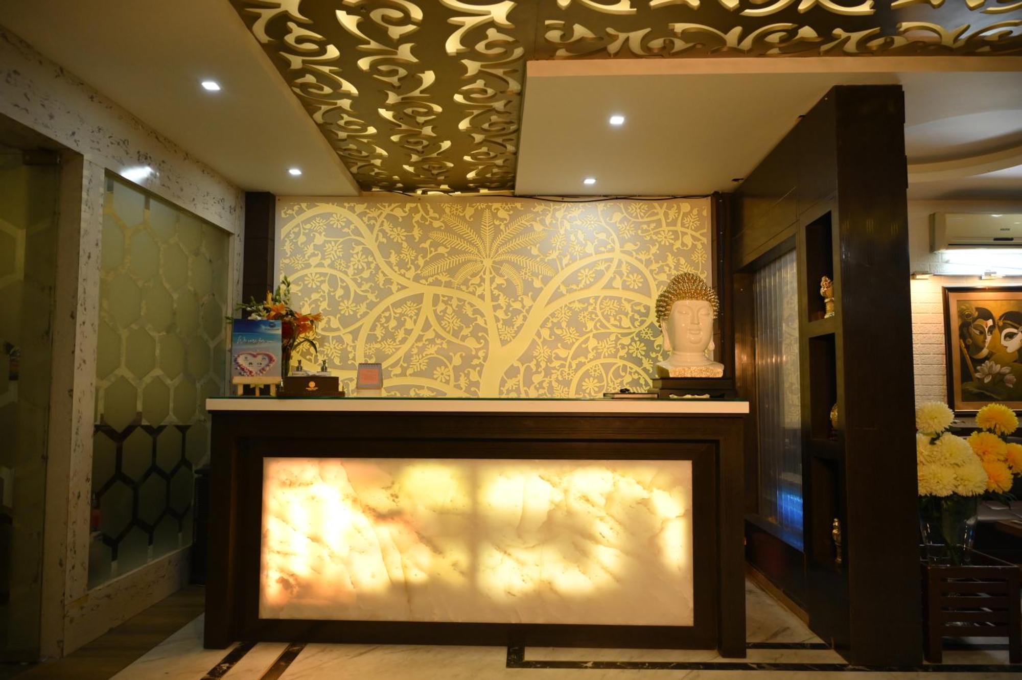 Hotel Dh Dharamsala Zewnętrze zdjęcie
