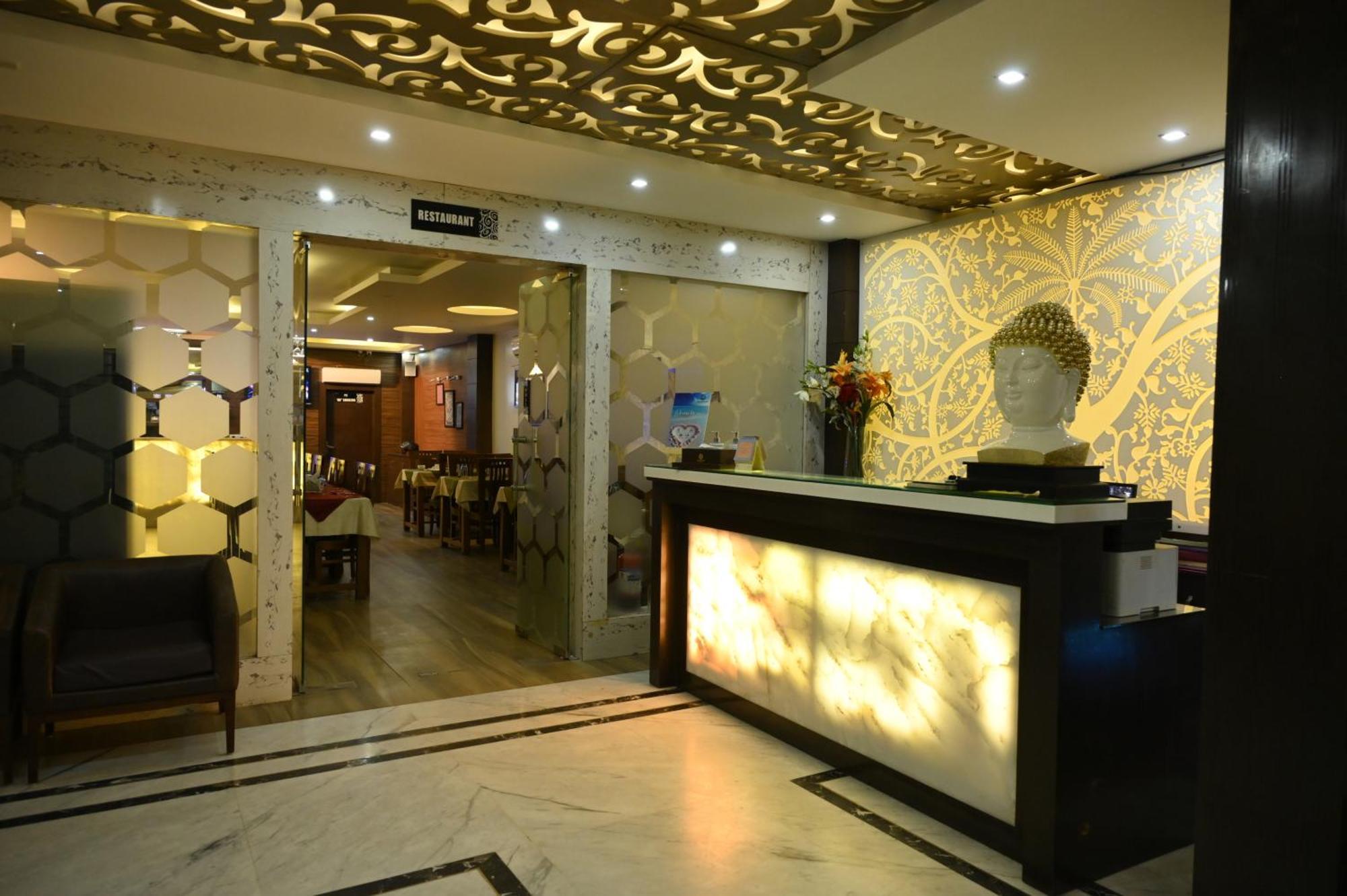 Hotel Dh Dharamsala Zewnętrze zdjęcie